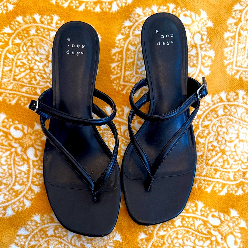 A New Day Women's Strappy Black Sandals - 8.5